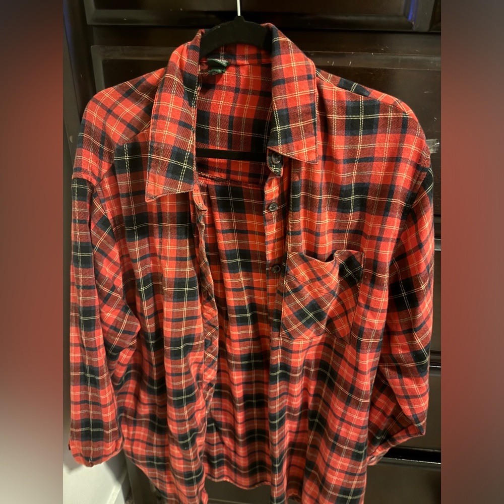 Plaid Tunic with Side Pockets!!